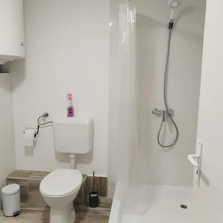 Doemper Doeme Apartman Balatonlelle